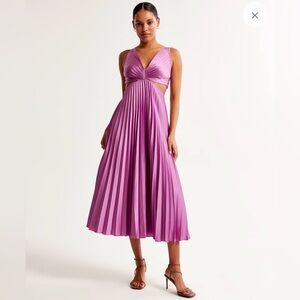 Abercrombie Fitch A&F Satin Giselle Pleated Cutout Maxi Midi Dress purple